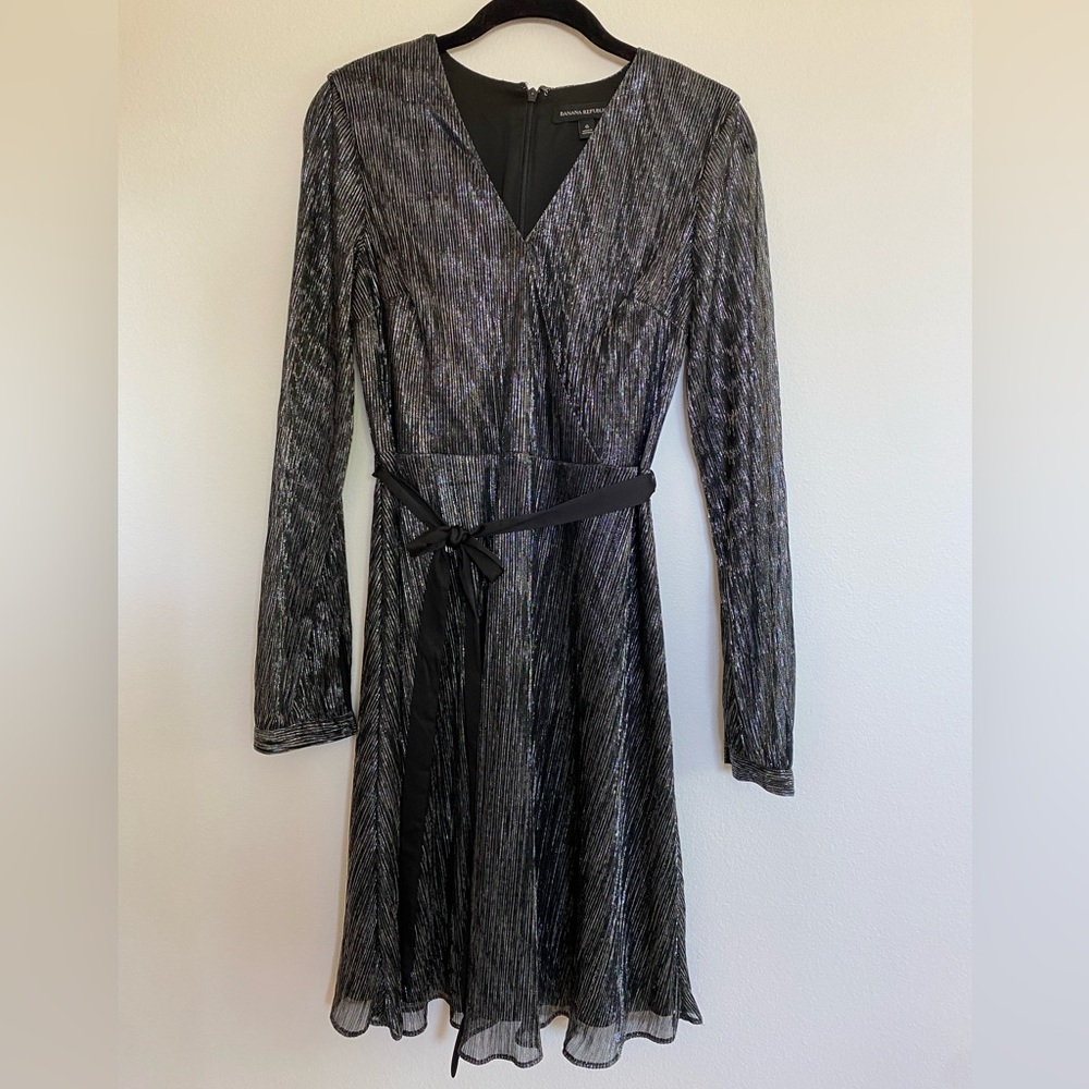 Banana Republic Silver/Black Mini Cocktail Dress, Size 6